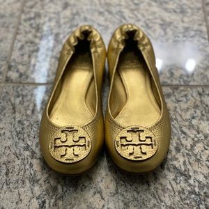 Tory Burch reva flat